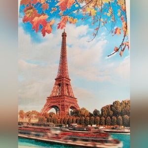 ArtPuzzles Eiffel Tower Paris In the Fall 500-piece puzzle
